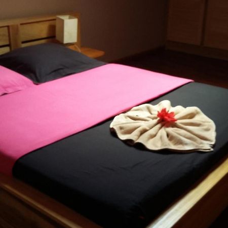 Bed and Breakfast Le Colibri Le Dix-Septieme Номер фото