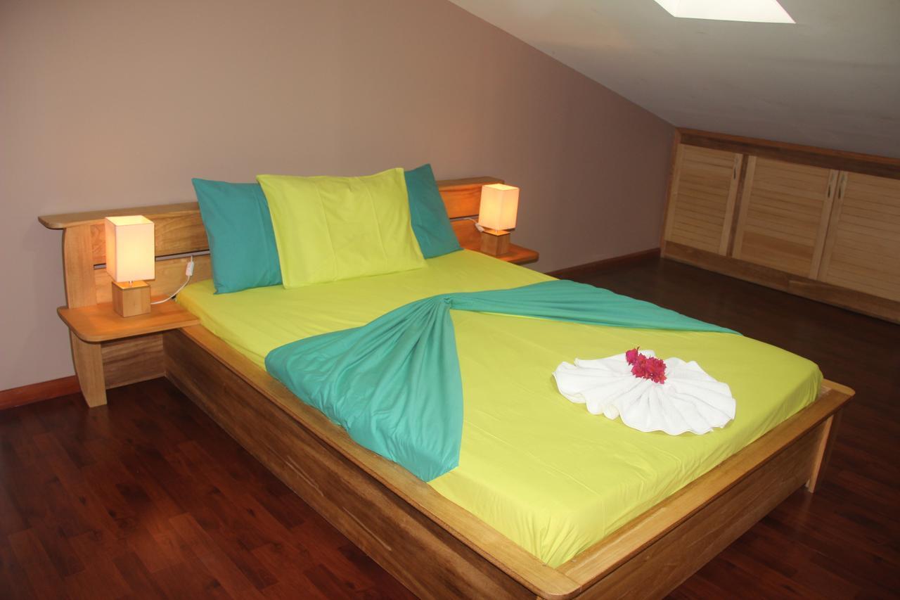 Bed and Breakfast Le Colibri Le Dix-Septieme Экстерьер фото
